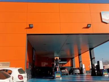 PETRO VALLES Canovelles