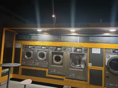 Gasolinera low cost fuel