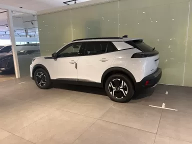 Peugeot Auto Comercial Maam