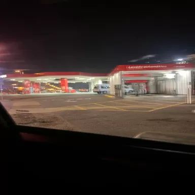 Estación de servicio Moeve, antes Cepsa