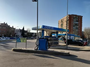 Estación de servicio Moeve, antes Cepsa