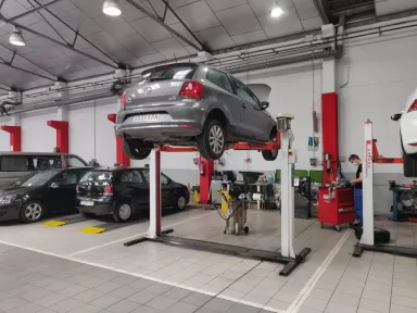 Direct Express L'hospitalet - Taller Oficial Volkswagen