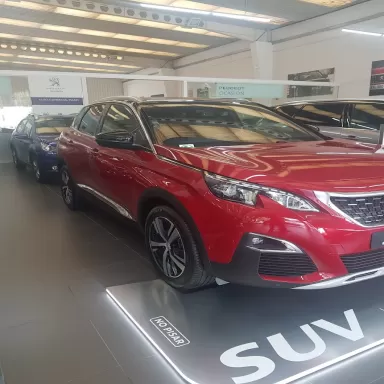 Peugeot Auto Comercial Maam