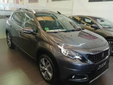 Peugeot Auto Comercial Maam