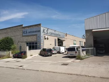 KS Car Condal Manresa | Taller chapa y pintura - mecánico