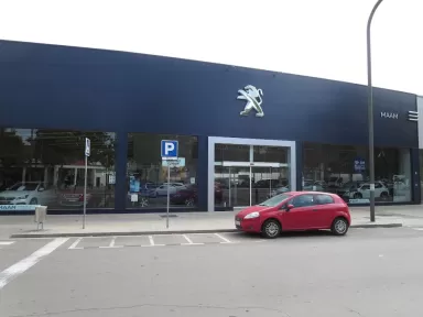 Peugeot Auto Comercial Maam