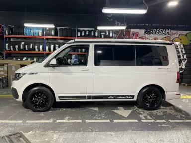 Llantas y Ruedas - Barcelona (Sede central)