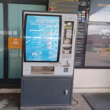 Gasolinera Les Palmeres REPSOL