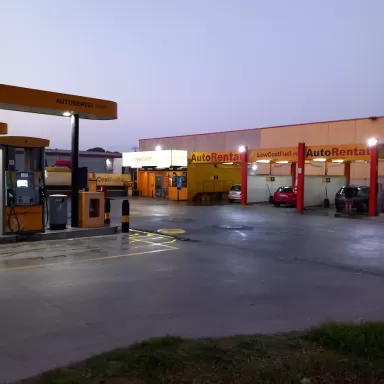 Gasolinera low cost fuel