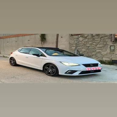 SEAT Rubí | Maas Ondinauto