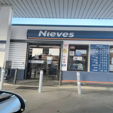 Gasolinera Nieves Vallirana