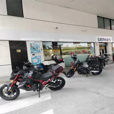 Estación de servicio Moeve, antes Cepsa