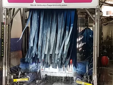 Lavado Suave Hanna Sarrià | Autolavado de coches | Limpieza de tapiceria