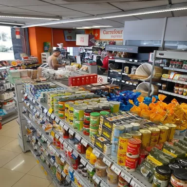 Estación de servicio Moeve, antes Cepsa