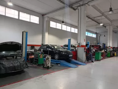 Castellcars - Servicio Oficial SEAT