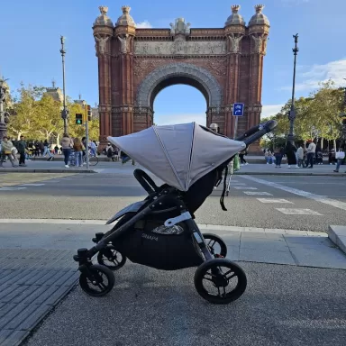 Stroller rental Easytravelkids & Bugakids