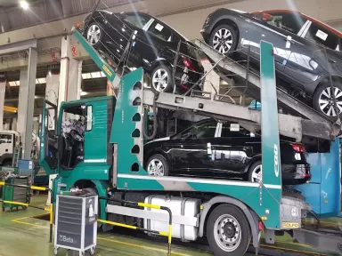 Man Truck & Bus Center Barcelona