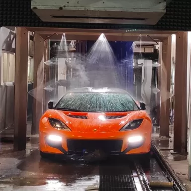 Klingo | Túnel de lavado de coches / Túnel de rentat de cotxes