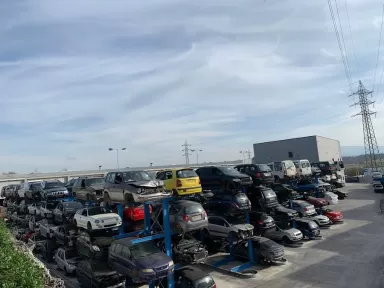 Autodesguaces La Gleva