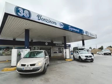 Gasolinera 38