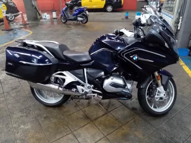 Lavado de coches y motos HOMECARWASH Sant Joan