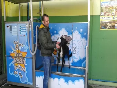 LavaloTodo, Santa Coloma