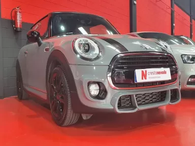 Crestanevada Barcelona | Concesionario de coches de segunda mano