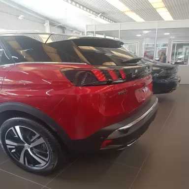 Peugeot Auto Comercial Maam