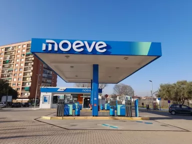 Estación de servicio Moeve, antes Cepsa