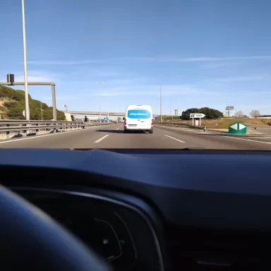 TELEFURGO BARCELONA - Alquiler de Furgonetas y camiones