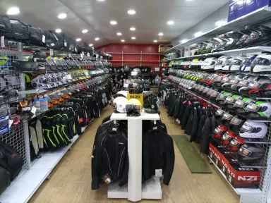 Outlete - Moterolandia Cascos y accesorios para ti y tu moto