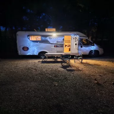 Lloguer d'autocaravanes i furgonetes | Autocaravanes Carreras