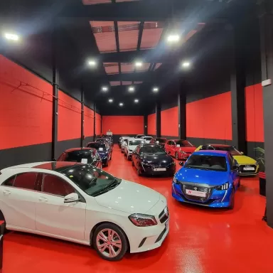 Crestanevada Barcelona | Concesionario de coches de segunda mano