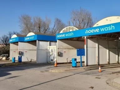 Estación de servicio Moeve, antes Cepsa