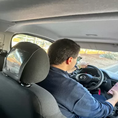 ClickRent Barcelona Aeropuerto | Alquiler de Coches y Furgonetas