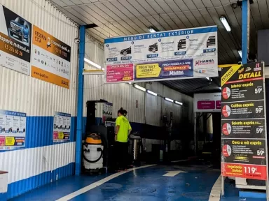 Lavado Suave Hanna Sarrià | Autolavado de coches | Limpieza de tapiceria