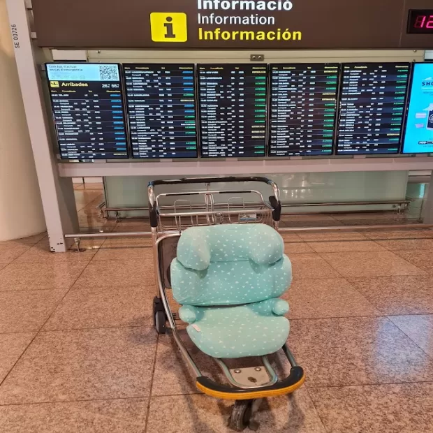 Stroller rental Easytravelkids & Bugakids