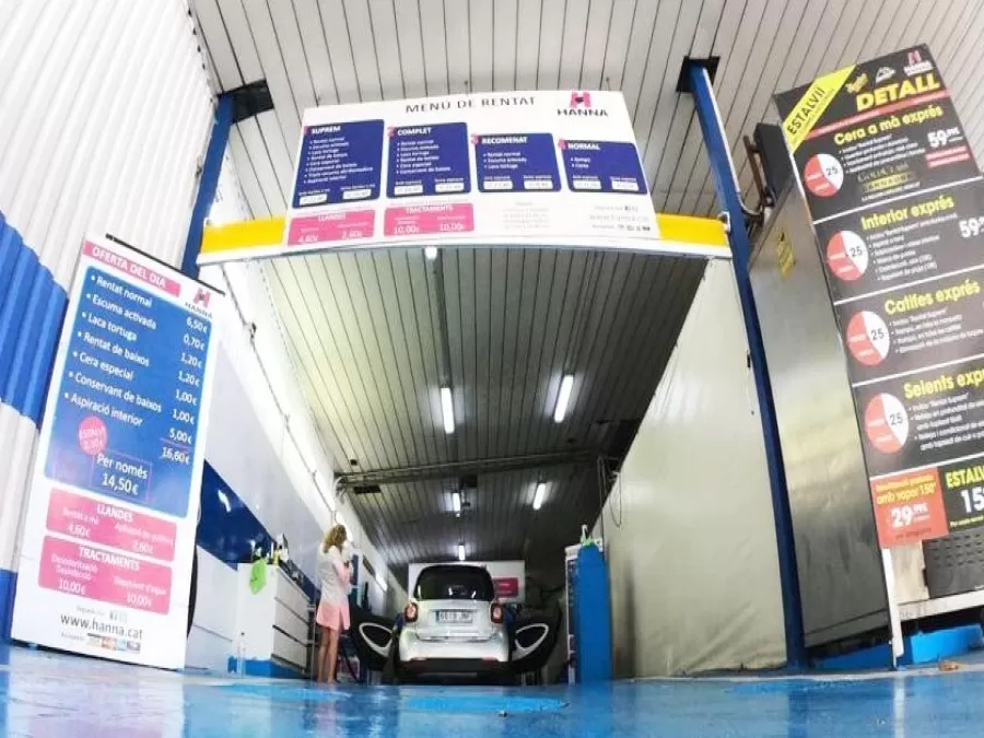 Lavado Suave Hanna Sarrià | Autolavado de coches | Limpieza de tapiceria