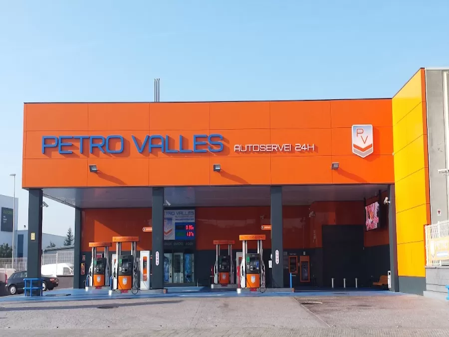 PETRO VALLES Canovelles